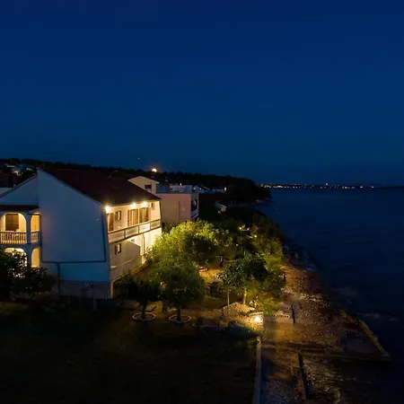 Apartment Family Friendly Seaside Kozino, Zadar - 5756
