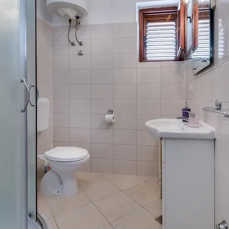 아파트 Family Friendly Seaside Kozino, Zadar - 5756