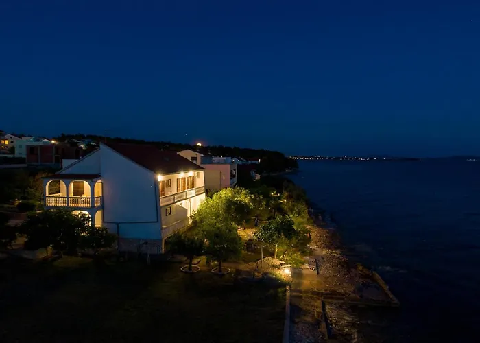 דירה Family Friendly Seaside Kozino, Zadar - 5756